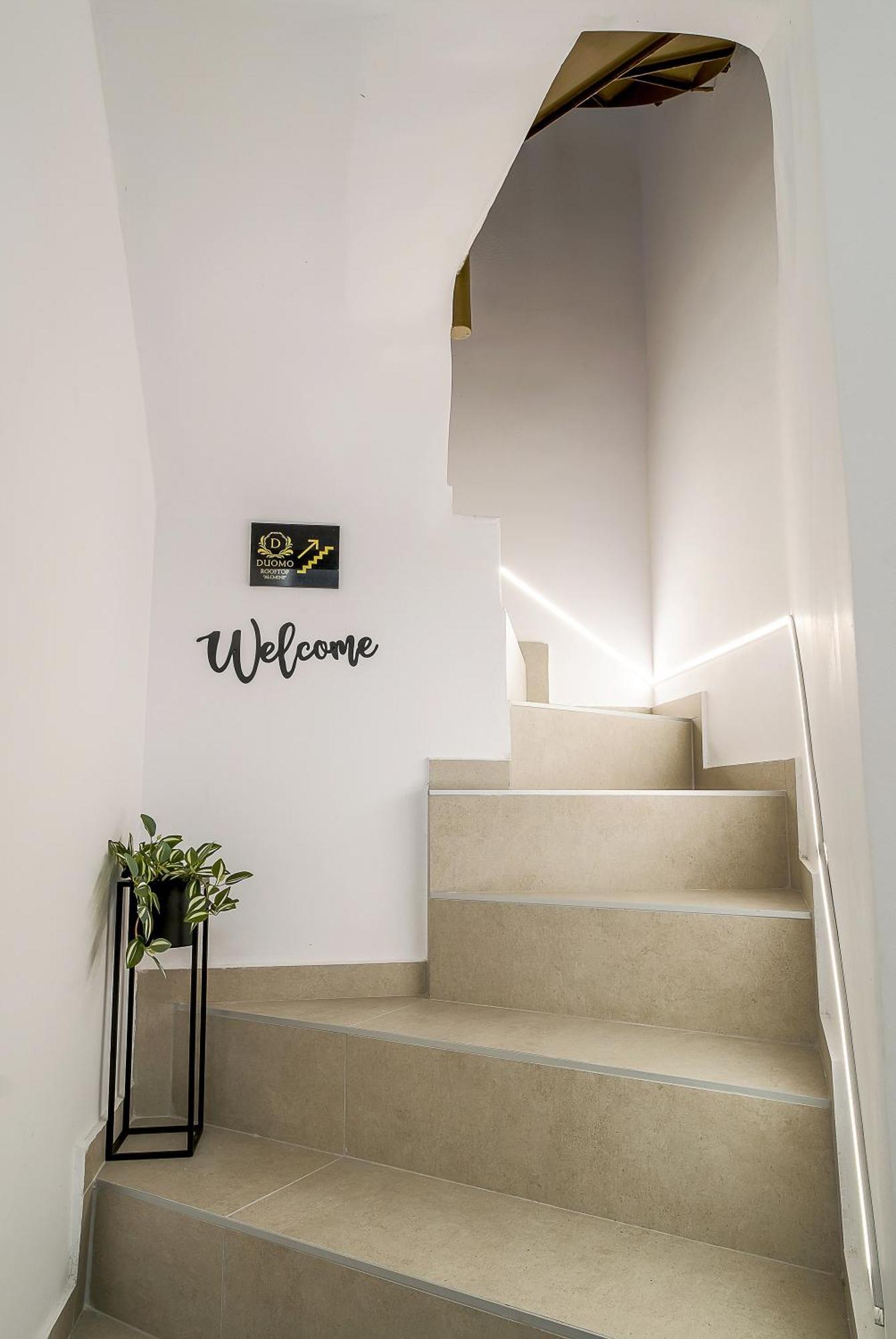Duomo City Center Suites Candia Esterno foto
