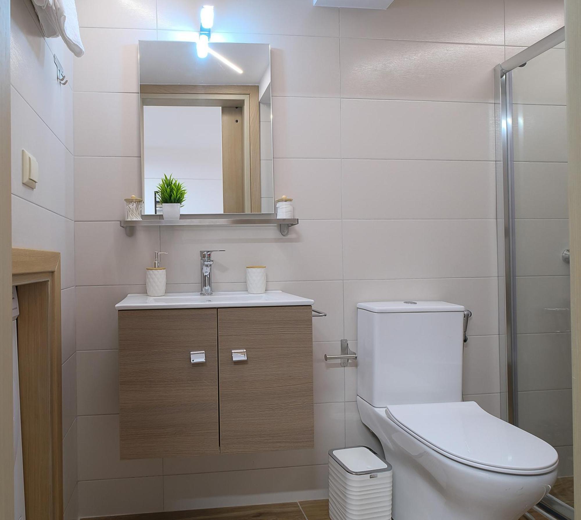 Duomo City Center Suites Candia Esterno foto